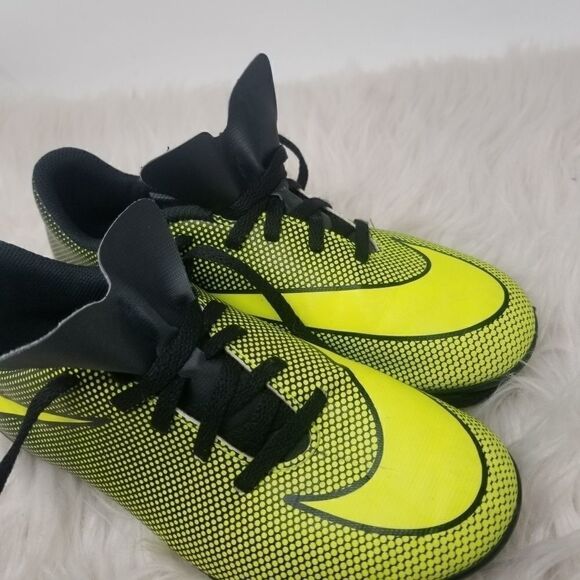 NIKE KLEATS. SIZE 5Y. - Picture 6 of 16